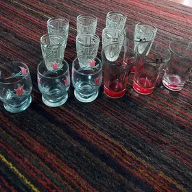 посуда,, кастрюли, бокалы