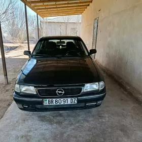 Opel Astra 1996