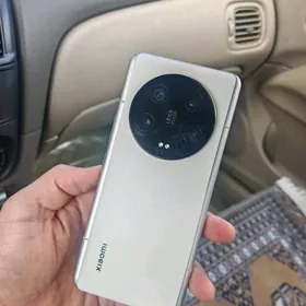 Xiaomi 13 Ultra 12/256