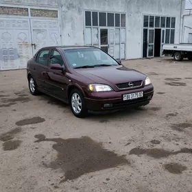 Opel Astra 2003
