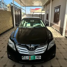 Toyota Camry 2011