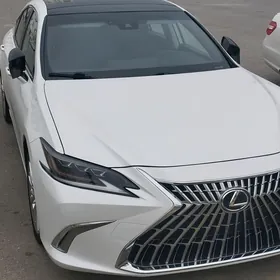 Lexus ES 350 2021