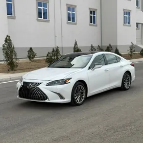 Lexus ES 350 2022