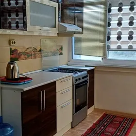 Arenda jay Gagarin 4 kom 