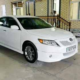 Toyota Camry 2010
