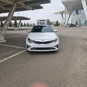 Kia Optima 2020