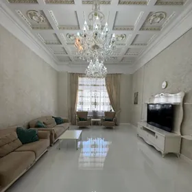 cehow elitka 3 komnat satlyk