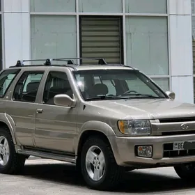 Infiniti QX4 2002