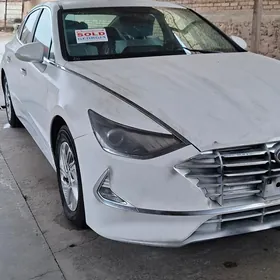 Hyundai Sonata Hybrid 2022