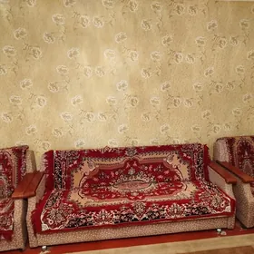 диван и два кресла