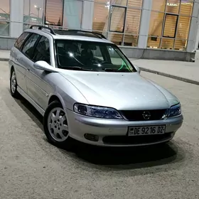 Opel Vectra 2000