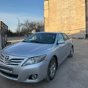 Toyota Camry 2010