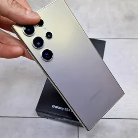 SAMSUNG S24 ULTRA  12/256gb