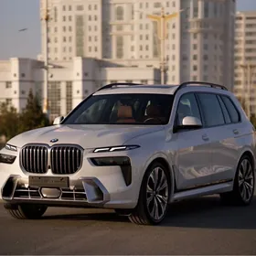 BMW X7 2024