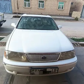 Toyota Avalon 1999