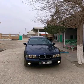 BMW E39 2002