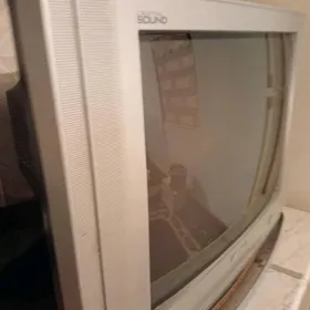 Telewizor  tazeje   Akira