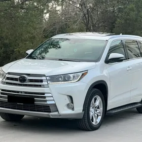 Toyota Highlander 2017