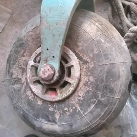 колесо вертолетное