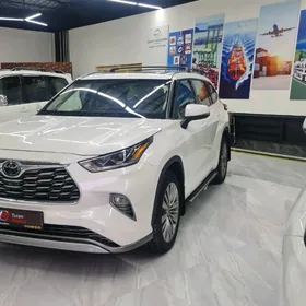 Toyota Highlander 2020