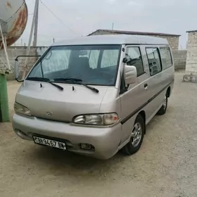 Hyundai H100 2000