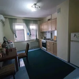 МИР 7/2   1 КОМ 6 ЭТАЖ СРОЧНО!