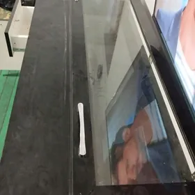 Мебелны каса стол