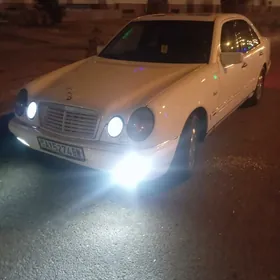 Mercedes-Benz 300E 1998