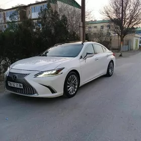 Lexus ES 350 2020