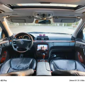 Mercedes-Benz S-Class 2005