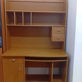 mebel kampyuterni stol