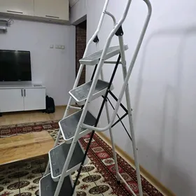 Лестница стремянка