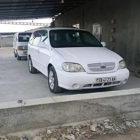 Kia Sedona 2004