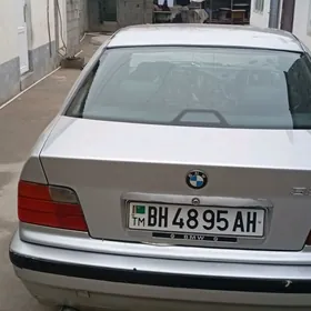 BMW 320 1992