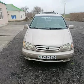 Toyota Sienna 2002
