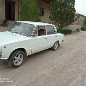 Lada 2104 1980
