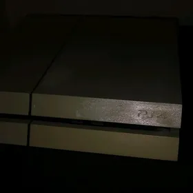 ps 4