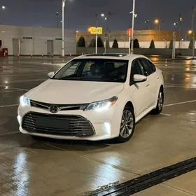 Toyota Avalon 2017