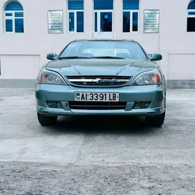 Chevrolet Epica 2005