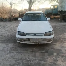 Toyota Corona 1996