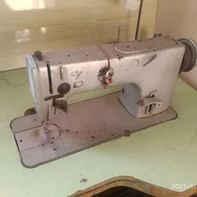 швейная машинка