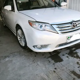 Toyota Avalon 2011