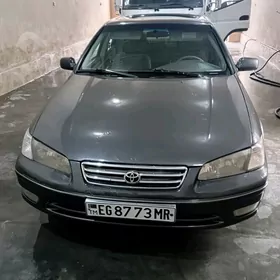 Toyota Camry 1998