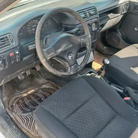 Opel Vectra 1991