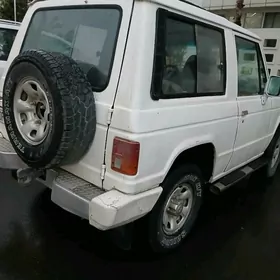 Mitsubishi Pajero 1998