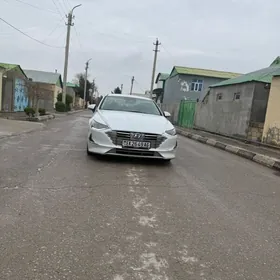 Hyundai Sonata 2021