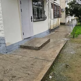 Şewcenko 1-etaź 2-komnat