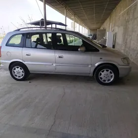 Opel Zafira 2003