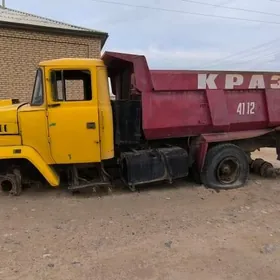 Kamaz 6520 2008