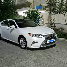 Lexus ES 350 2017